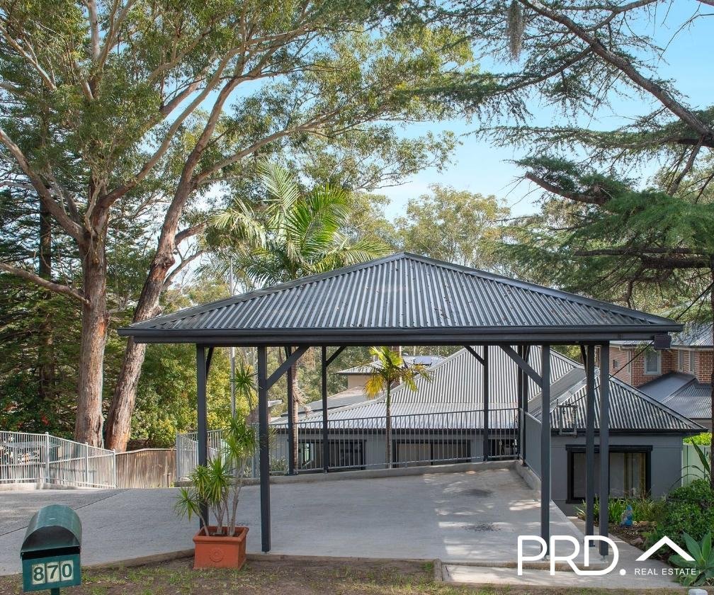 870 Henry Lawson Drive, PICNIC POINT NSW 2213