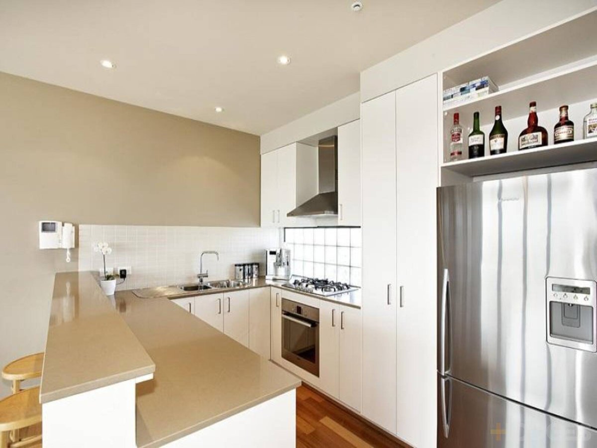8 / 9 Waltham Street Sandringham - Residential for sale