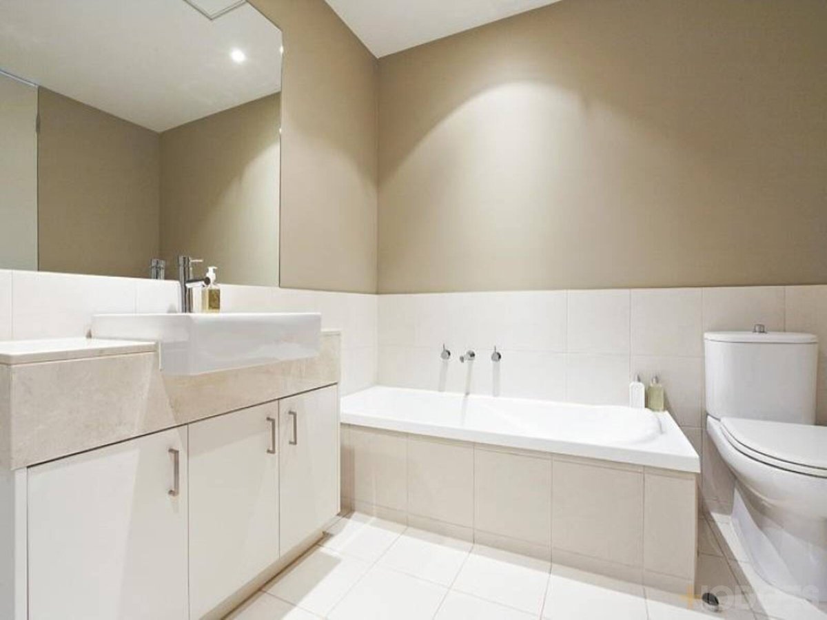 8 / 9 Waltham Street Sandringham - Residential for sale