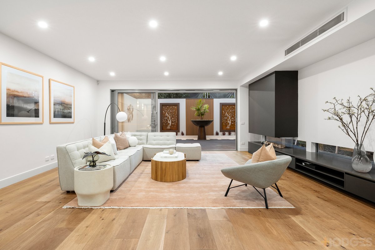 8A Reserve Road Beaumaris - Residential for sale