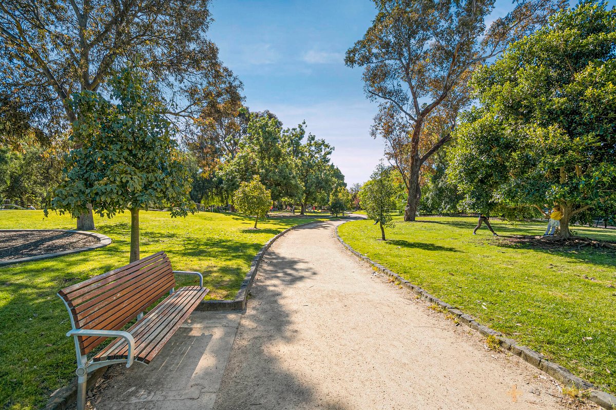 8a / 24 Tennyson Street Elwood - Residential for sale