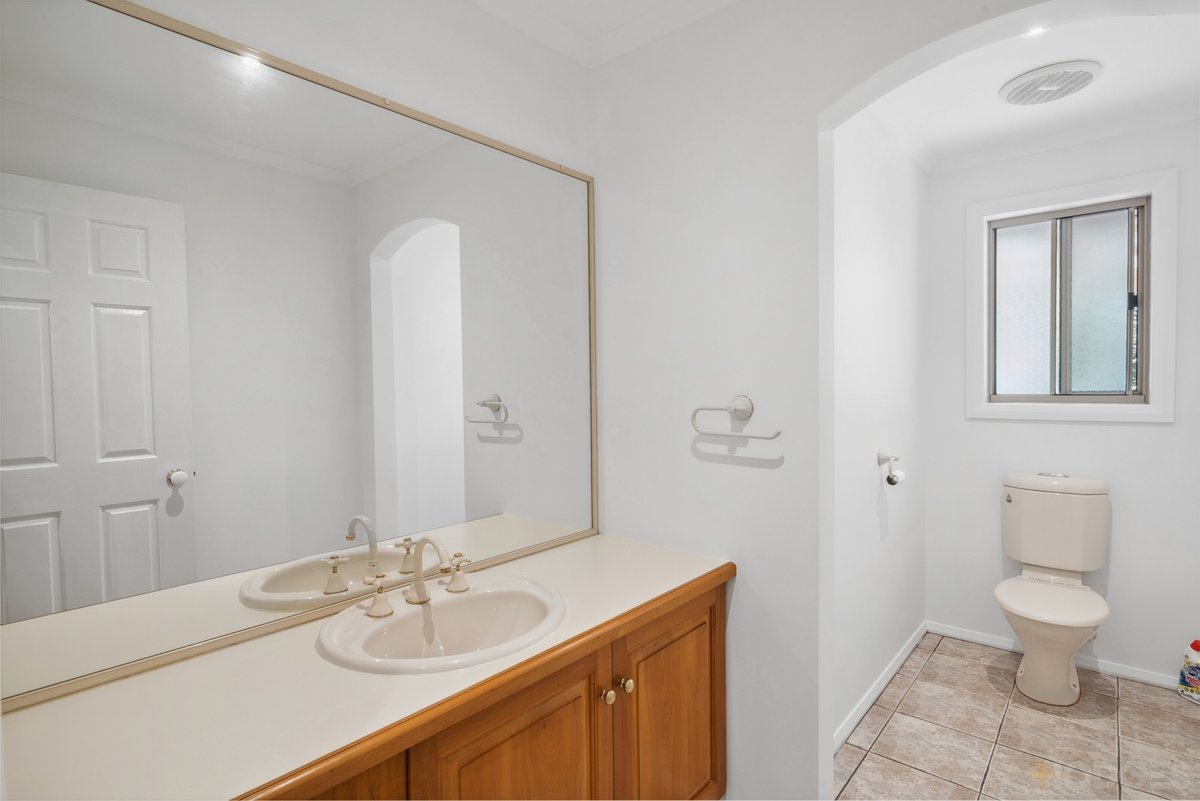 9 Bonnieview Court Wandong - Residential for sale