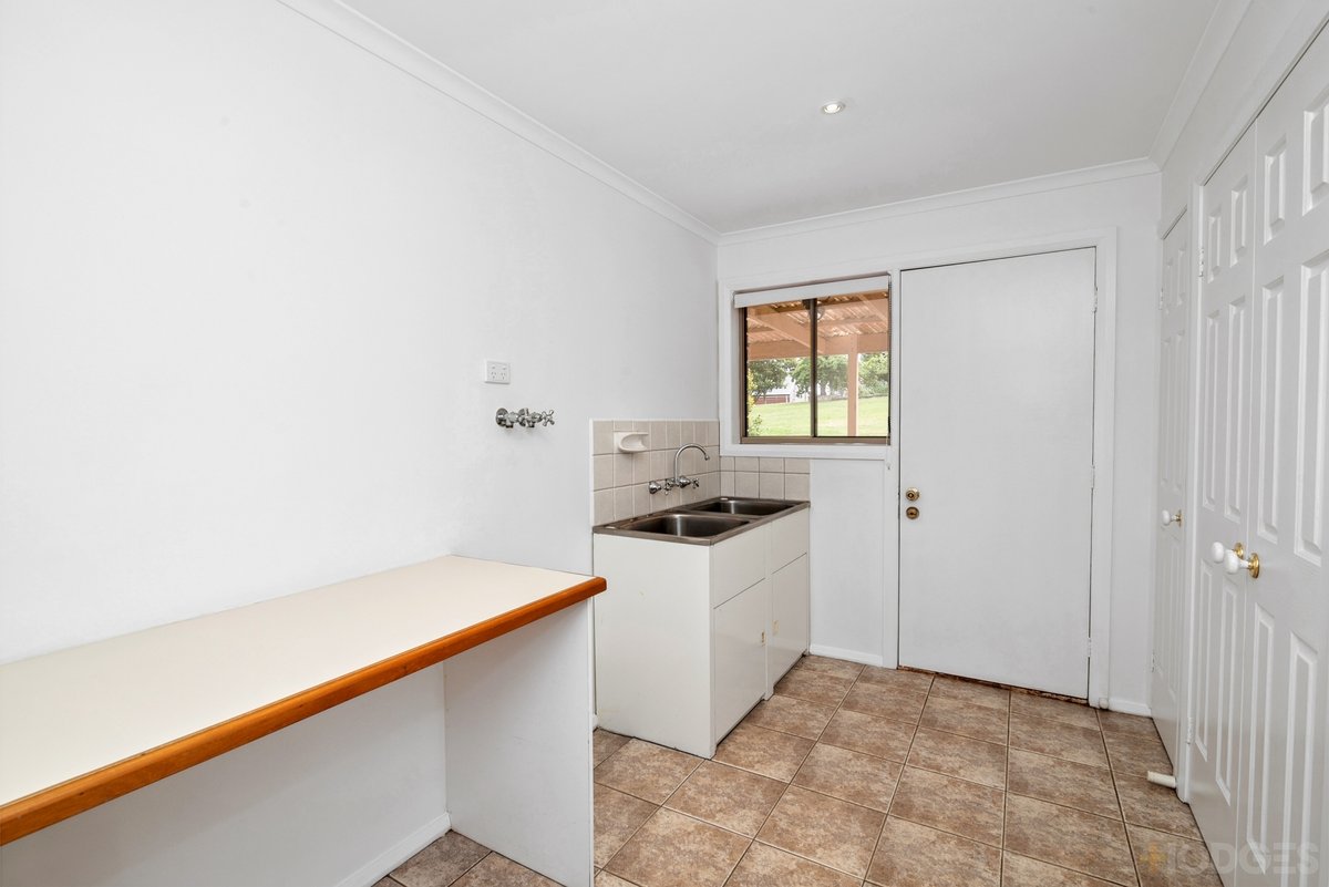 9 Bonnieview Court Wandong - Residential for sale