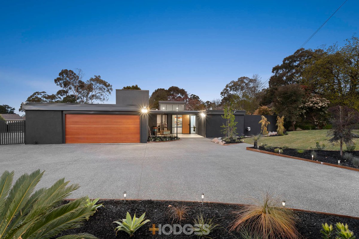 9 Bright Crescent Mount Eliza - Residential for sale