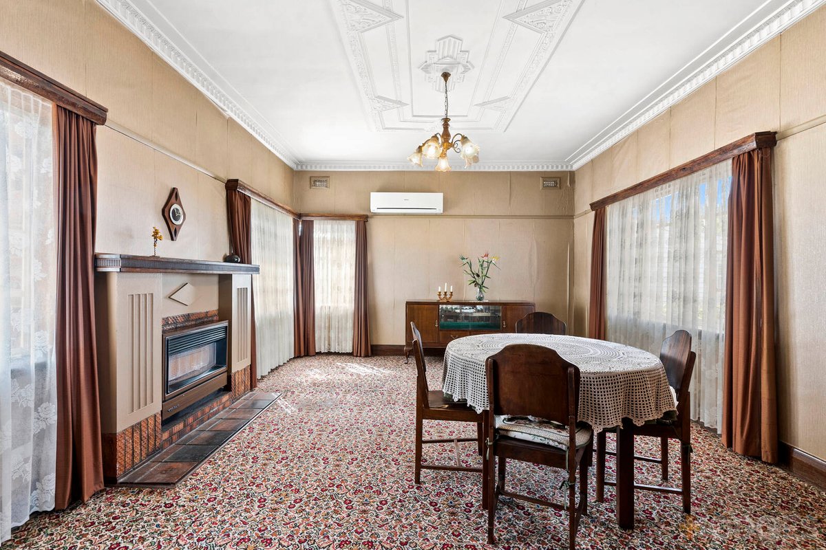 9 Buckland Avenue Newtown - Residential for sale