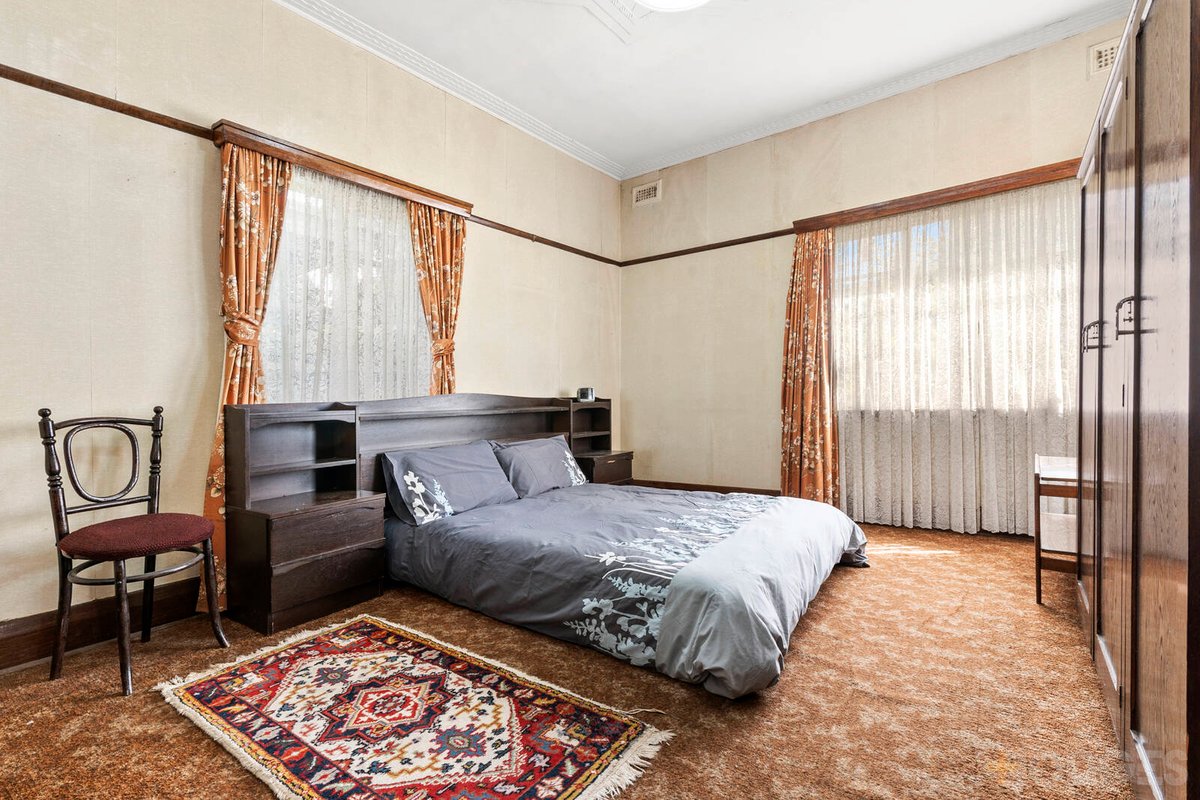 9 Buckland Avenue Newtown - Residential for sale