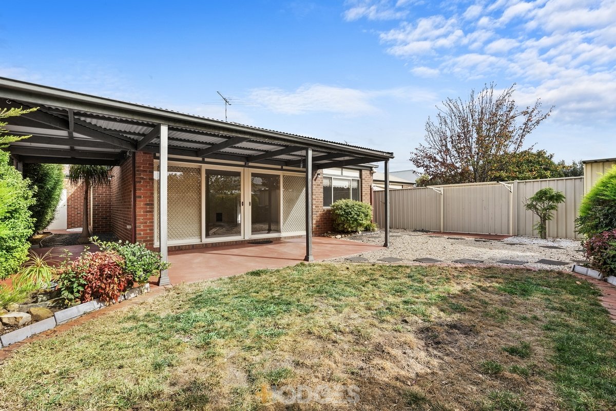 9 Castlerock Drive Wyndham Vale - Residential for sale