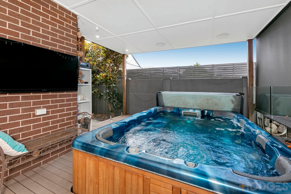 9 Connie Street Bentleigh East - Residential for sale