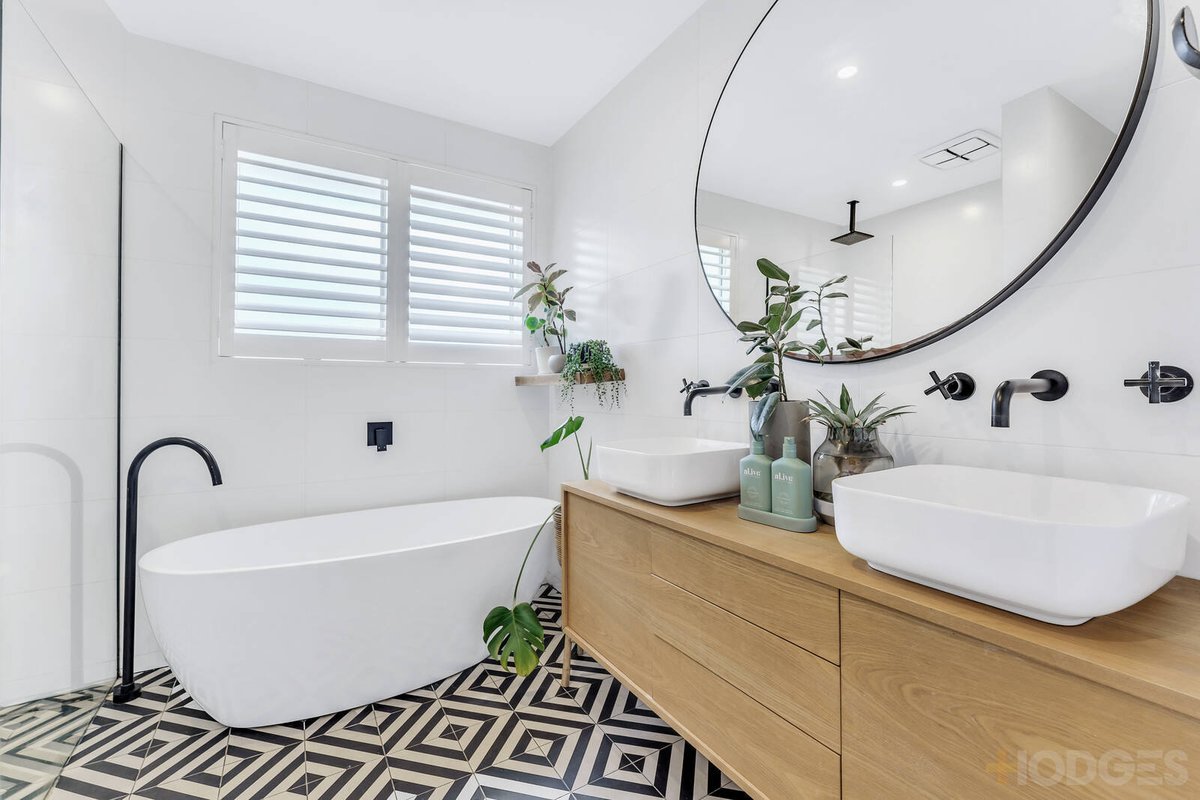 9 Edith Street Mordialloc - Residential for sale