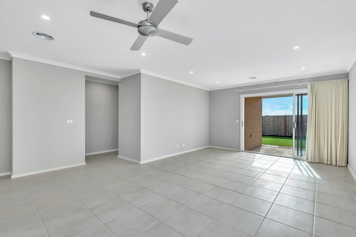 9 Esperance Cr  Ocean Grove - Residential for lease