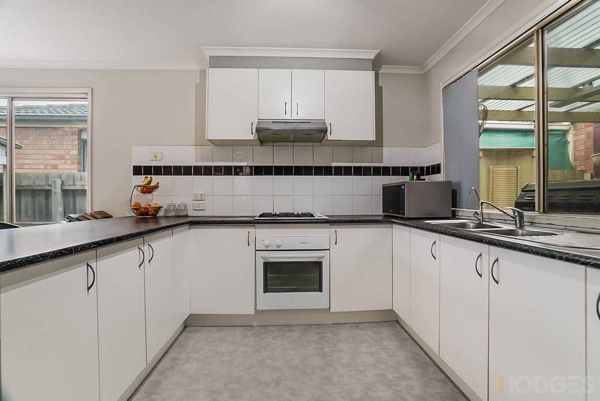 9 Fiona Court Werribee - Residential for sale