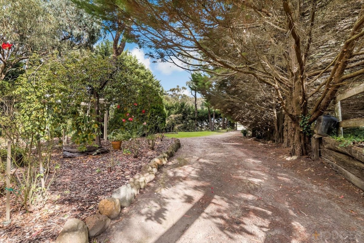 9 Glenburnie Avenue Heathcote Junction - Residential for sale