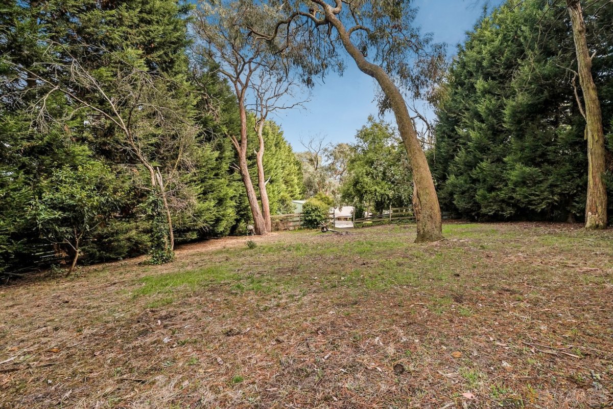 9 Glenburnie Avenue Heathcote Junction - Residential for sale