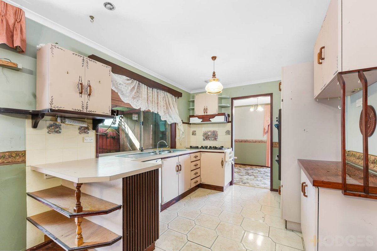 9 Hazeldean Court Hampton Park - Residential for sale
