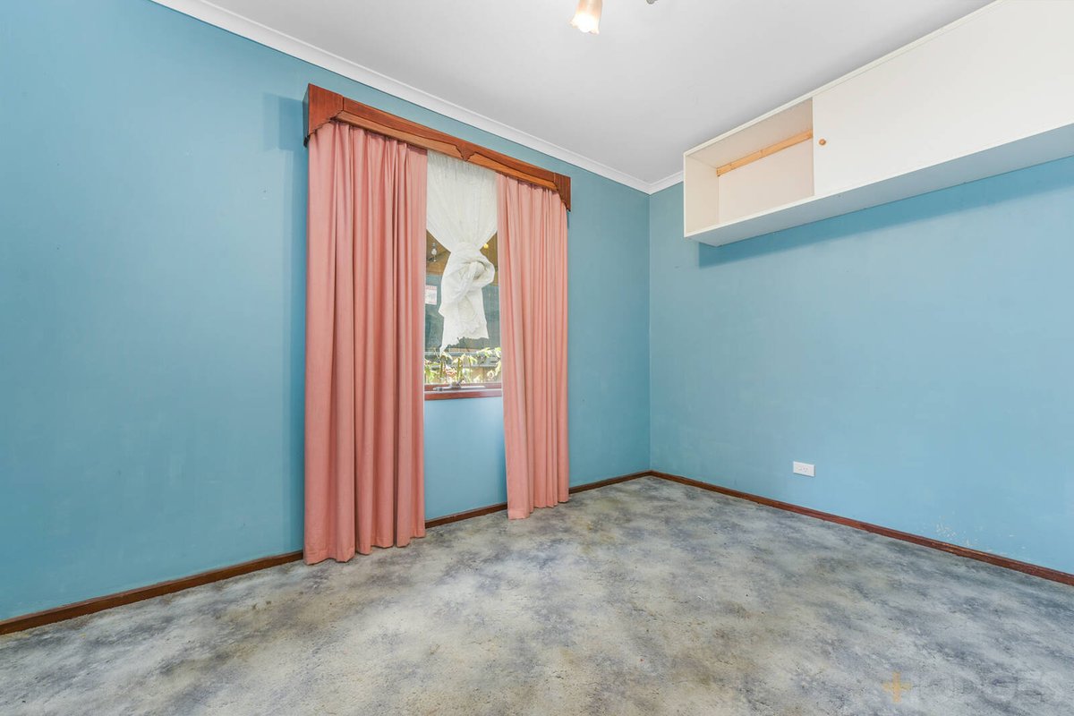 9 Hazeldean Court Hampton Park - Residential for sale