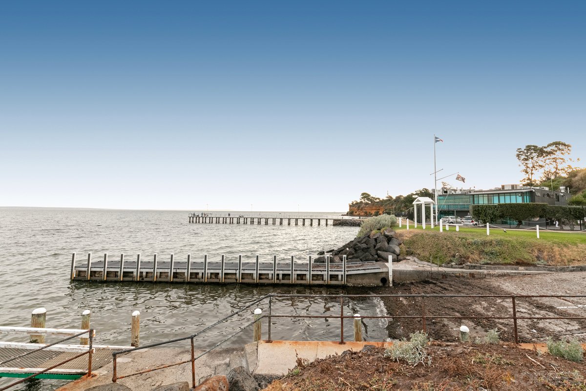 9 Hutchison Avenue Beaumaris - Residential for sale