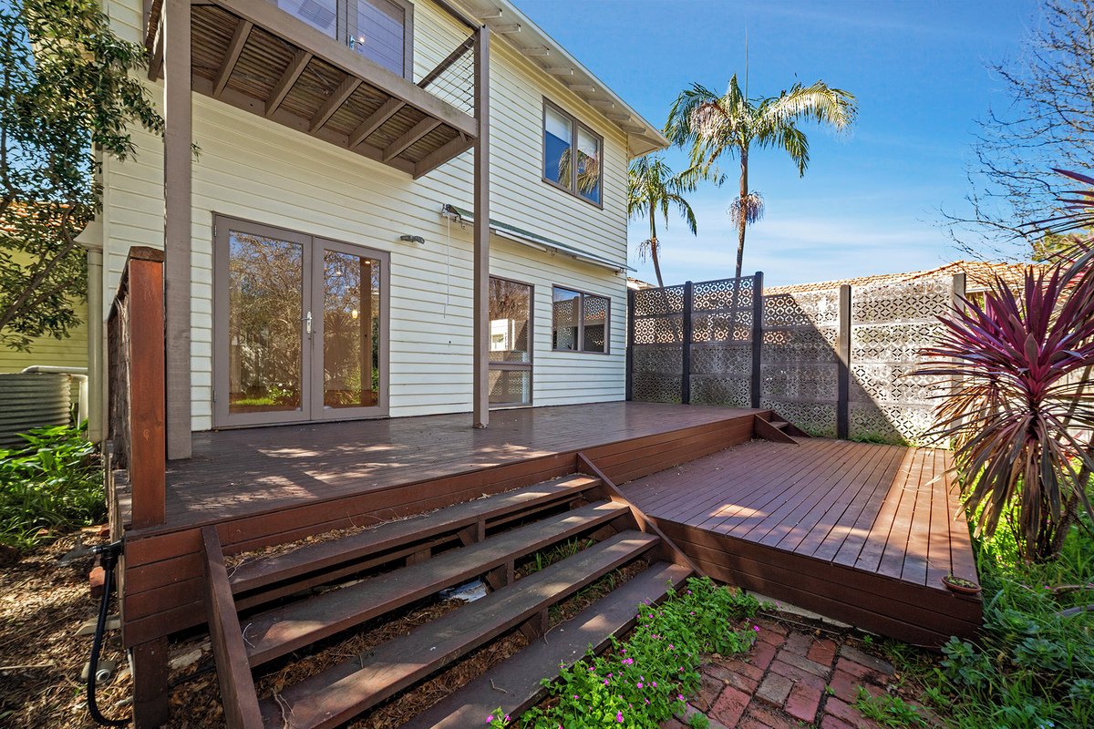 9 Imbros Street Hampton - Residential for lease