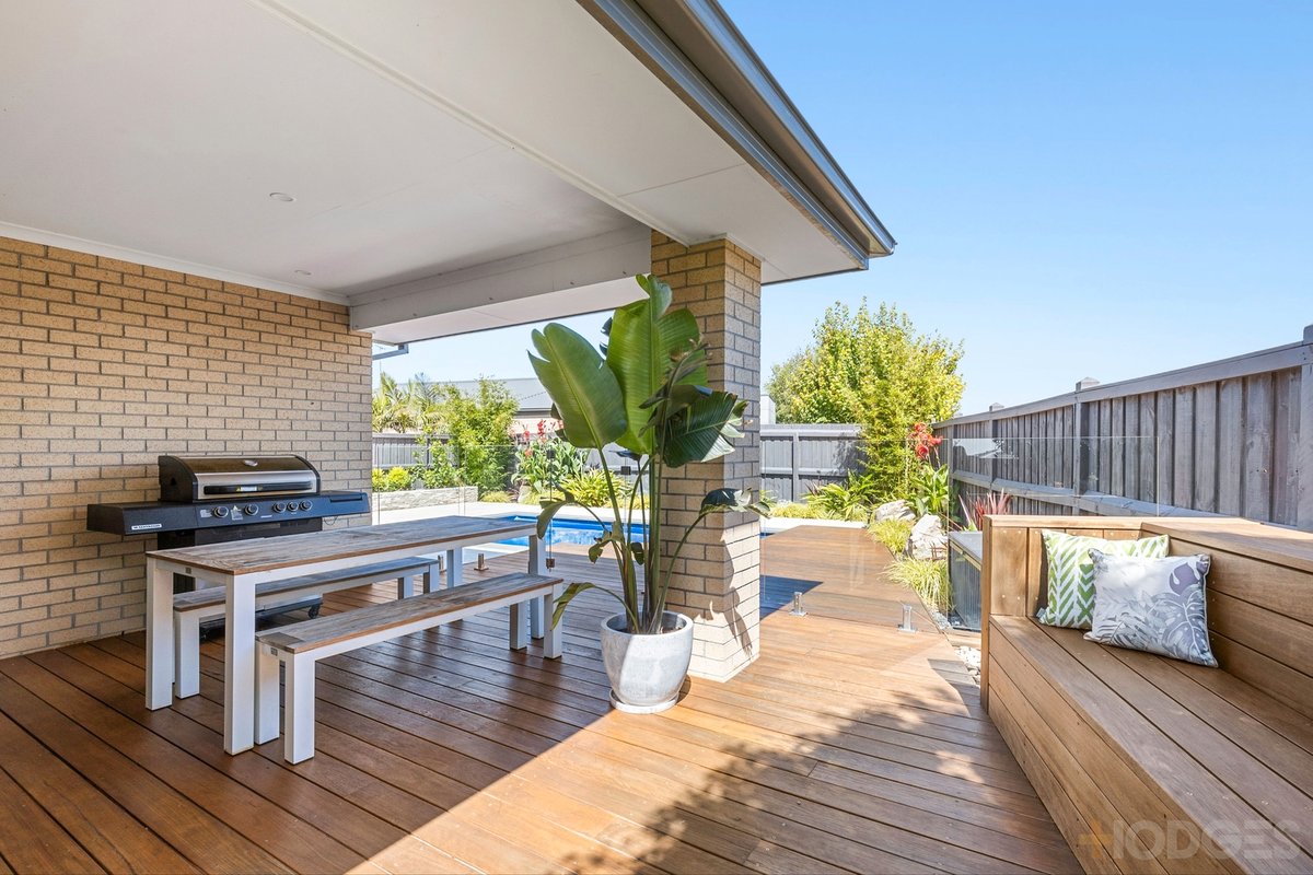 9 La Bella Street Ocean Grove - Residential for sale