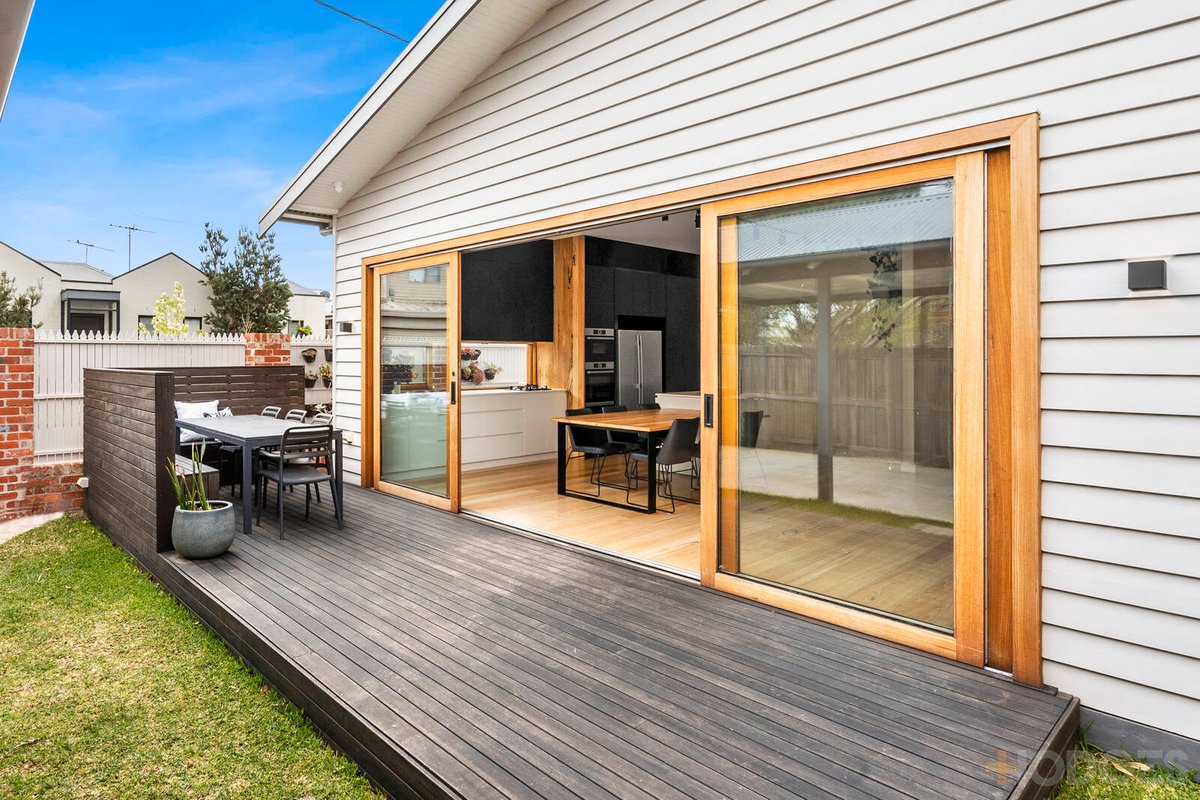 9 Laira Street Geelong West - Residential for sale