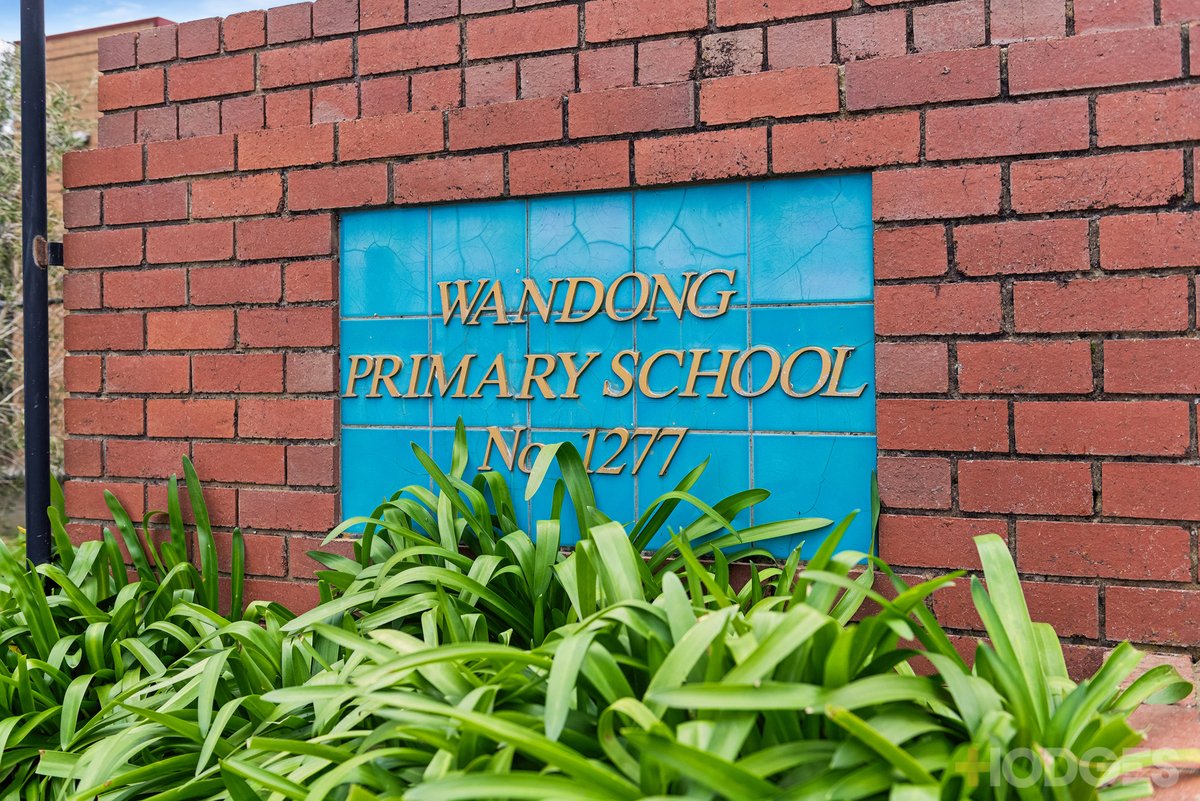 9 Lyn Court Wandong - Residential for sale