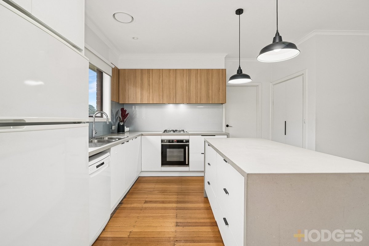 9 Lyn Court Wandong - Residential for sale