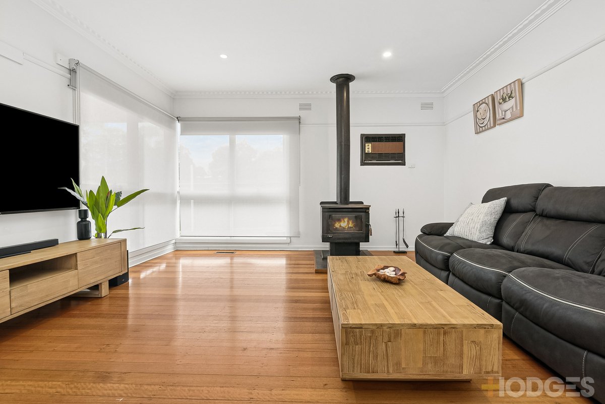 9 Lyn Court Wandong - Residential for sale