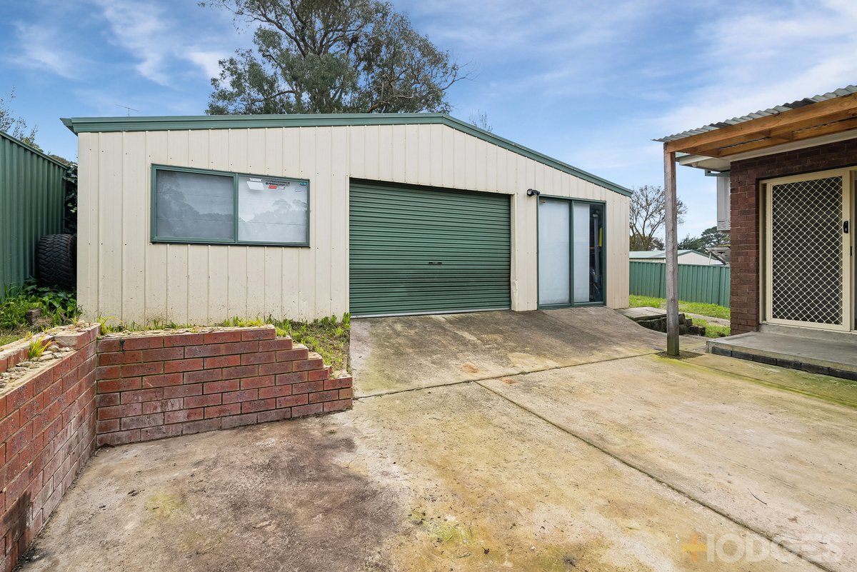 9 Lyn Court Wandong - Residential for sale