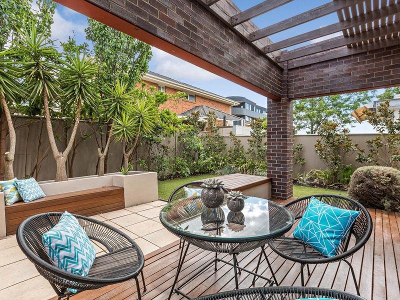 9 Lyric Street MARIBYRNONG - Residential for sale