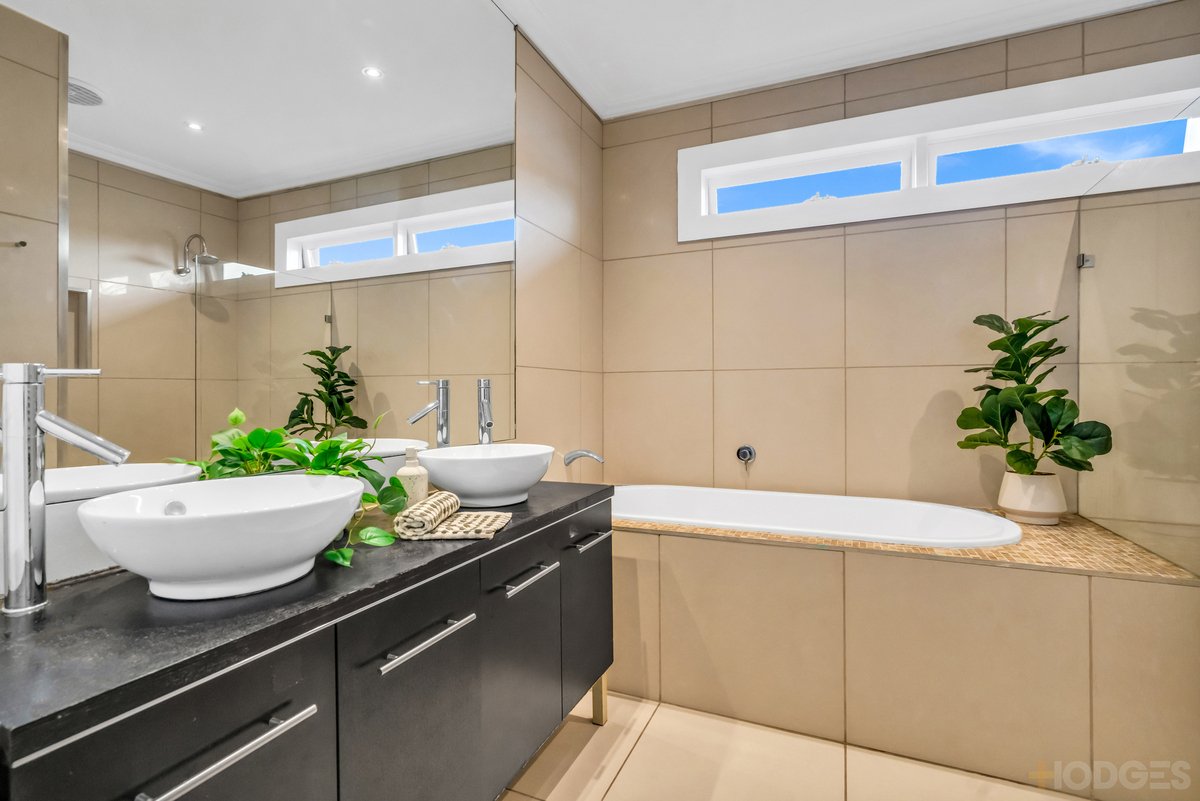 9 Mac Crescent Parkdale - Residential for sale