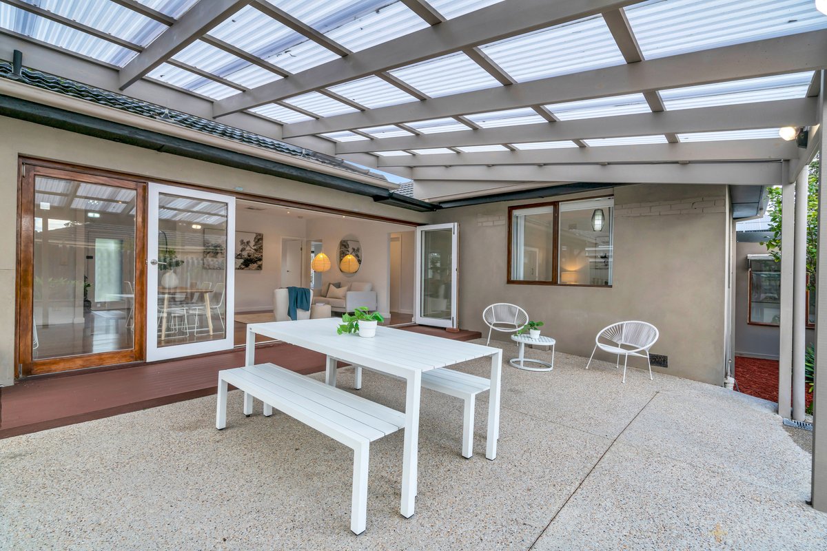 9 Mac Crescent Parkdale - Residential for sale