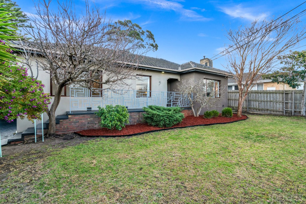 9 Mac Crescent Parkdale - Residential for sale