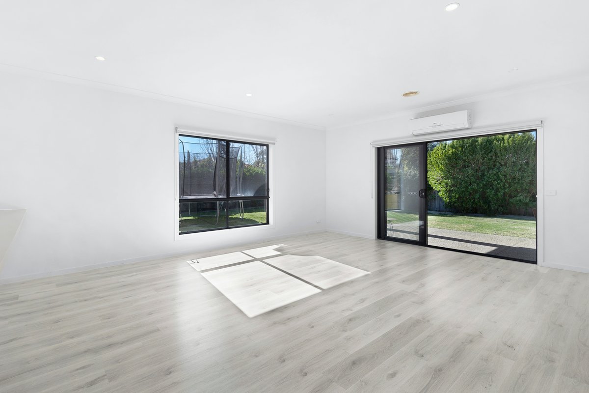 9 Mistybrook Pl  Armstrong Creek - Residential for lease