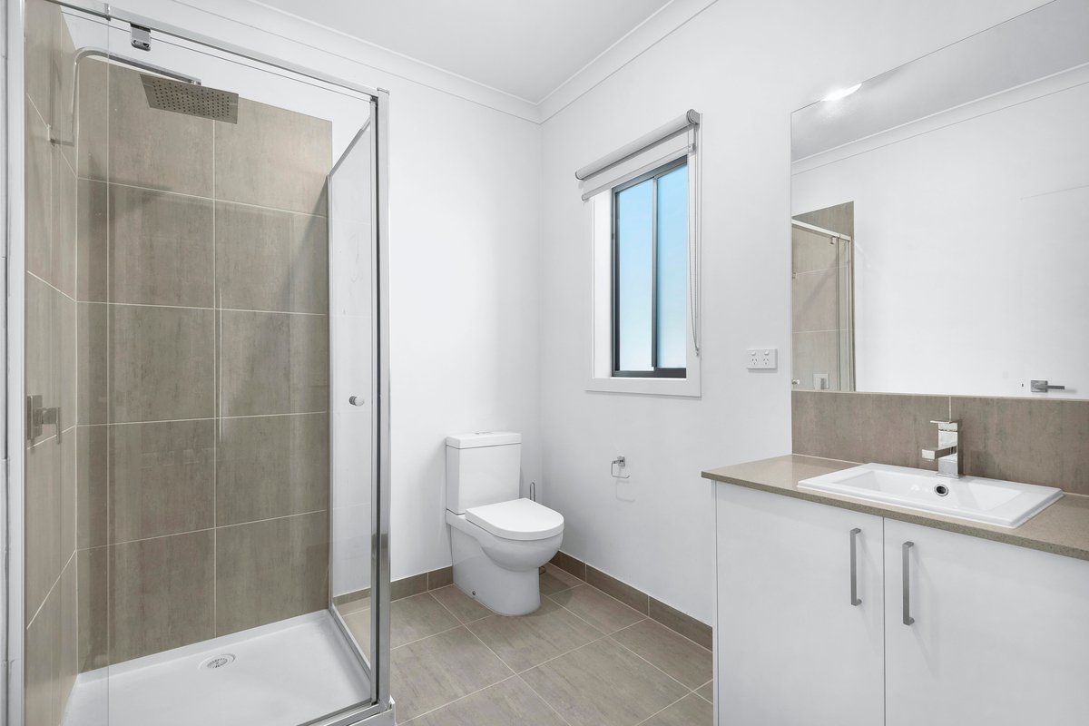9 Mistybrook Pl  Armstrong Creek - Residential for lease