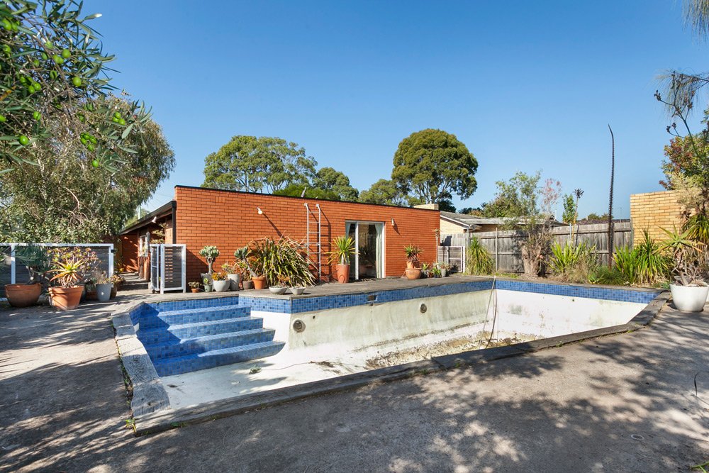 9 Moonda Grove CHELTENHAM - Residential for sale