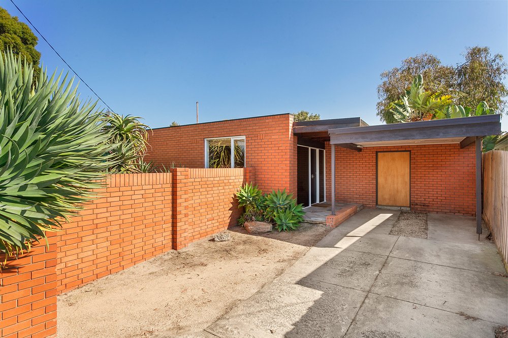 9 Moonda Grove CHELTENHAM - Residential for sale