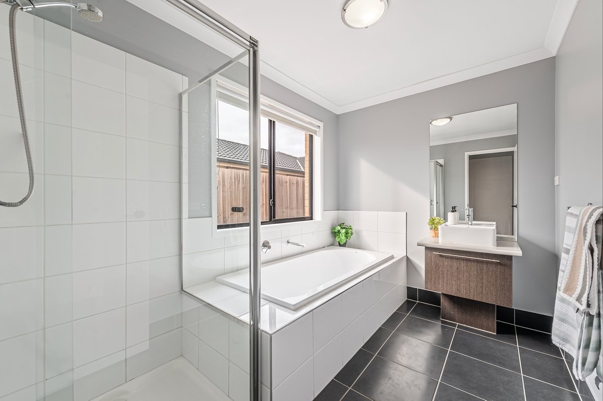9 Rous Street Wyndham Vale - Residential for sale