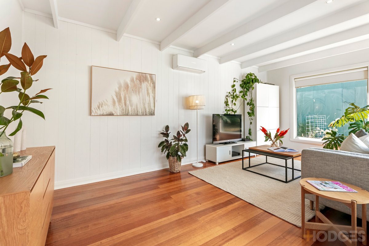 9 Stuart Avenue Cheltenham - Residential for sale