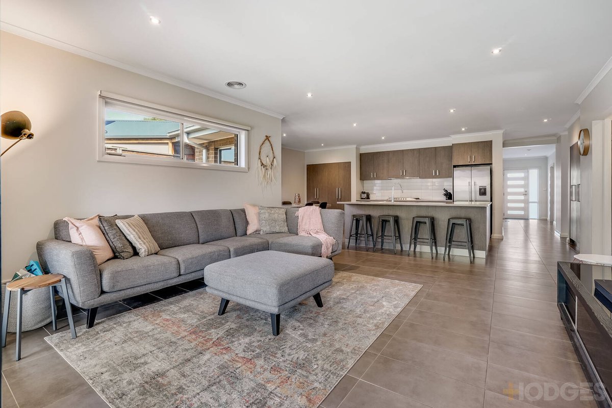 9 Tedesco Court Werribee - Residential for sale
