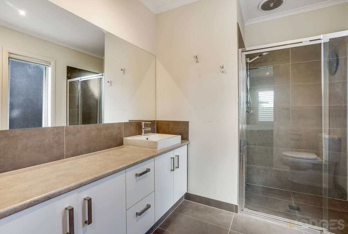 9 Tedesco Court Werribee - Residential for sale