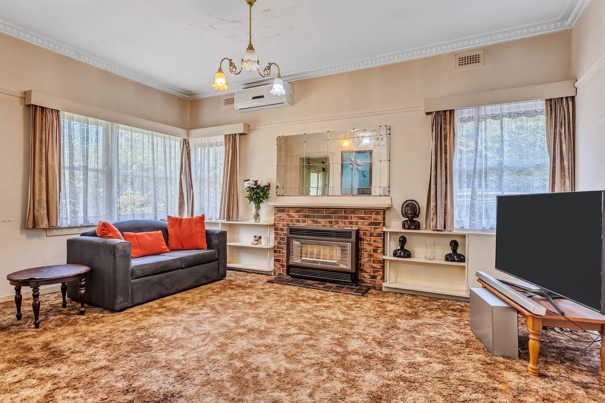 9 Vialls Avenue Parkdale - Residential for sale