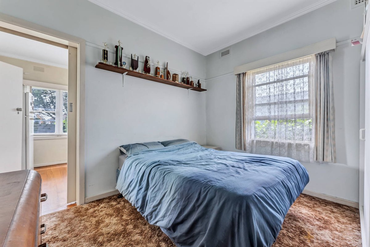 9 Vialls Avenue Parkdale - Residential for sale