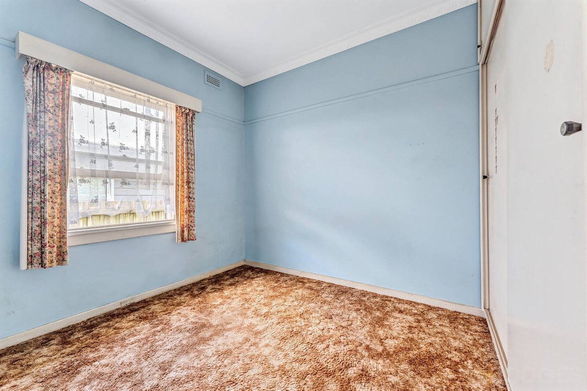 9 Vialls Avenue Parkdale - Residential for sale