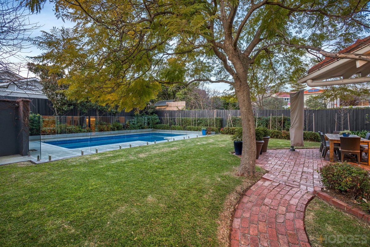 9 Villeroy Street Hampton - Residential for sale