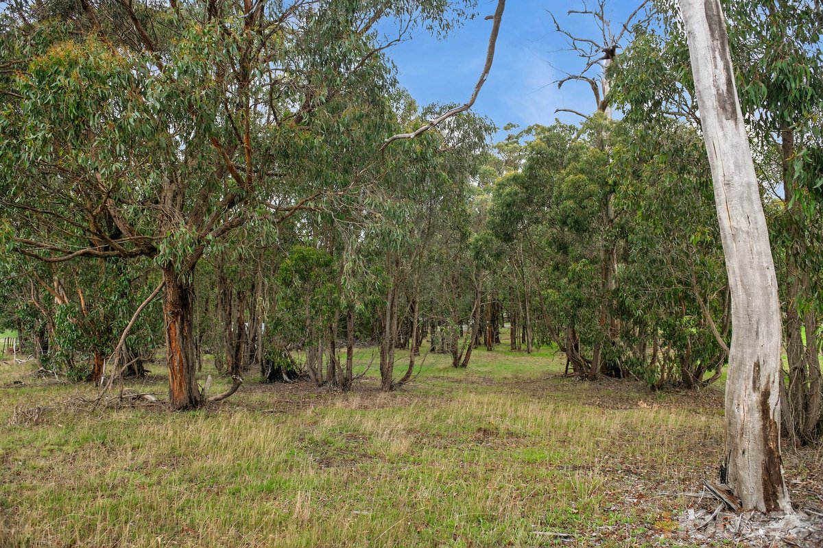 9 Vista Court Heathcote Junction - Residential for sale