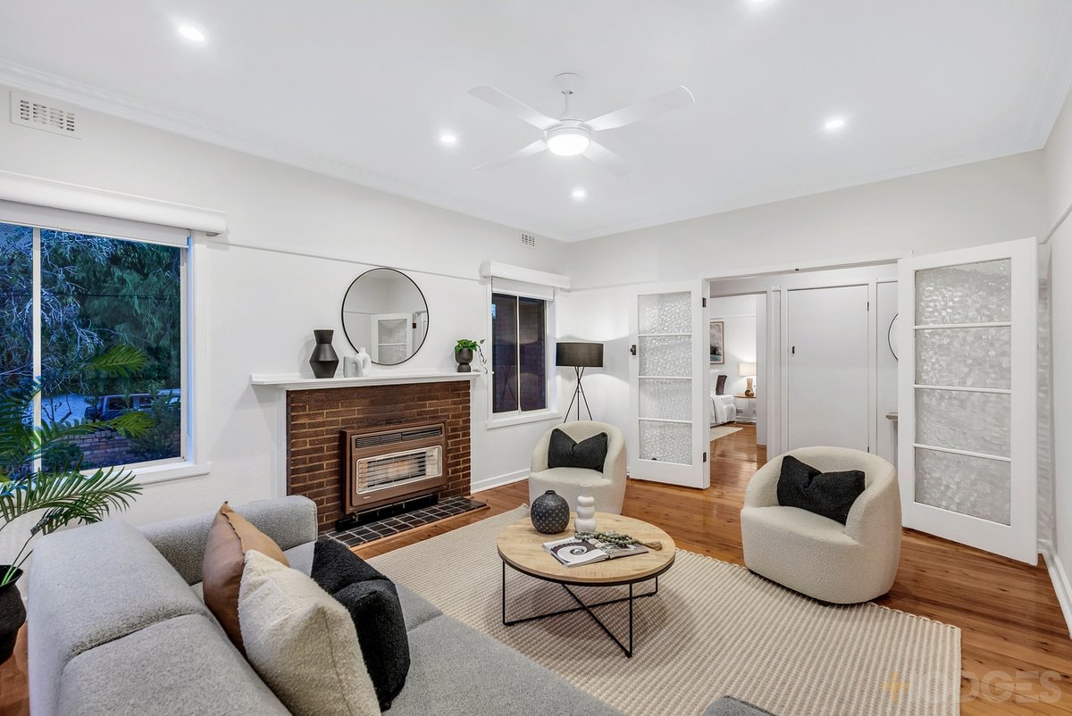 9 Walker Grove Cheltenham - Residential for sale