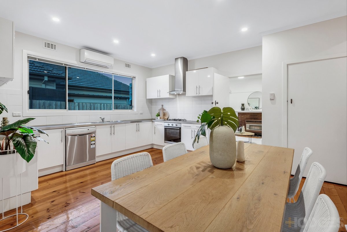9 Walker Grove Cheltenham - Residential for sale
