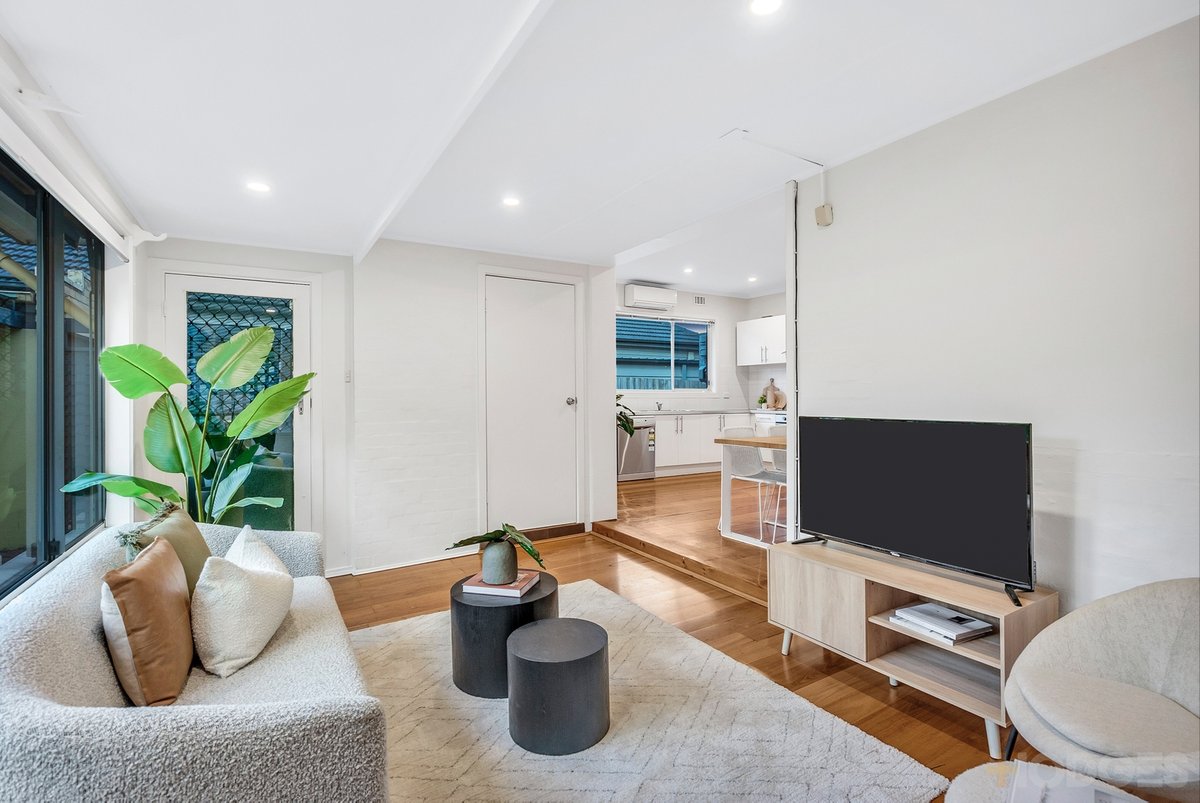 9 Walker Grove Cheltenham - Residential for sale