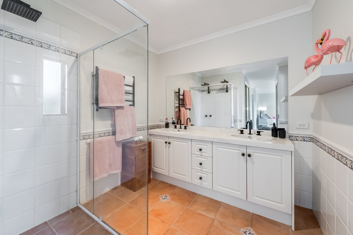 9 Whitmore Place Wyndham Vale - Residential for sale