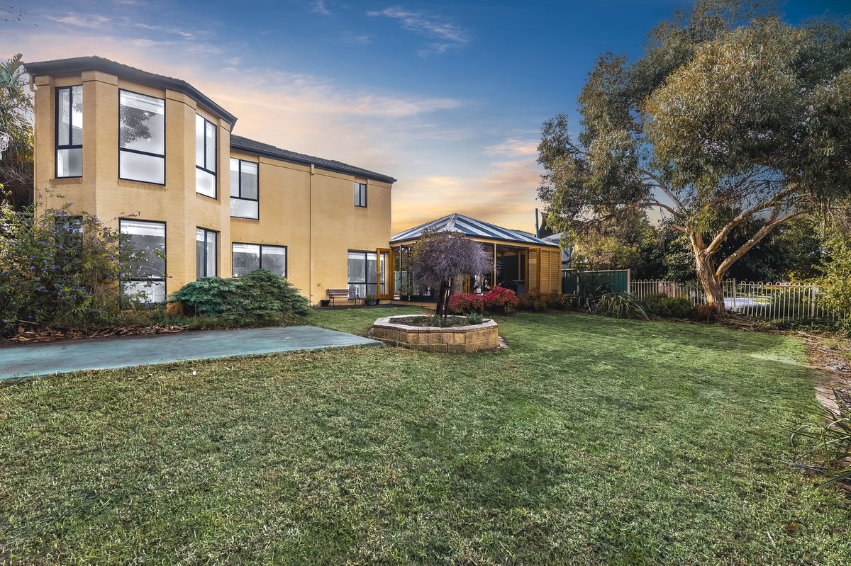 9 Whitmore Place Wyndham Vale - Residential for sale
