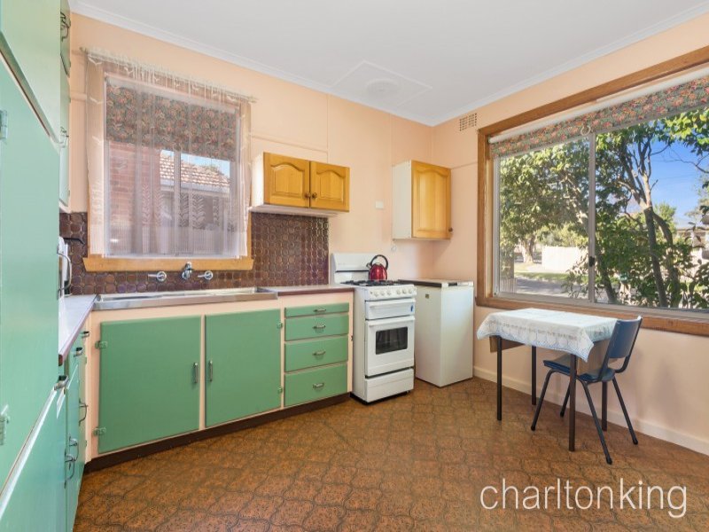 9 Widdop Crescent HAMPTON EAST - Residential for sale